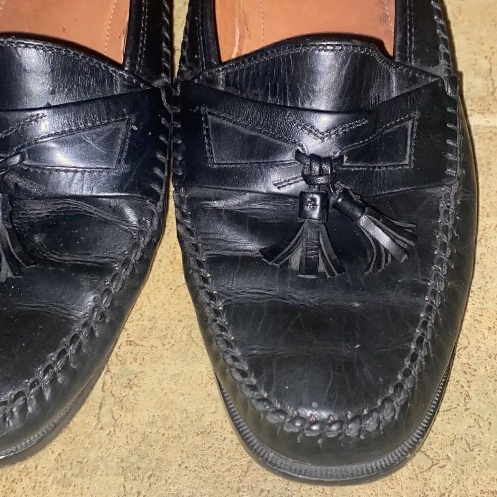 Allen Edmonds Rosario Black Leather Loafer shoes  w/ Tassles sz 10.5 B